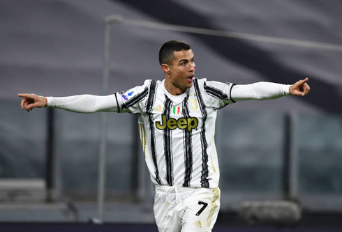 Cristiano Ronaldo scores another brace in the Serie A in 2020