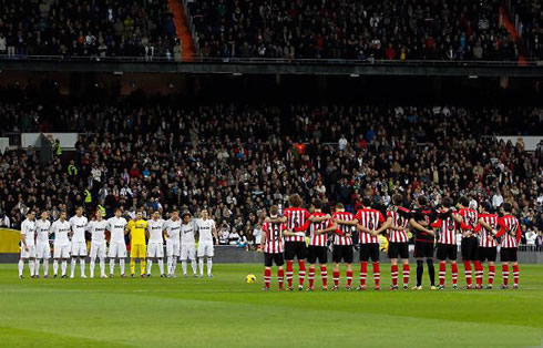 Real Madrid and Athletic Bilbao respecting a 1-minute silence in the Santiago Bernabéu, in 2012