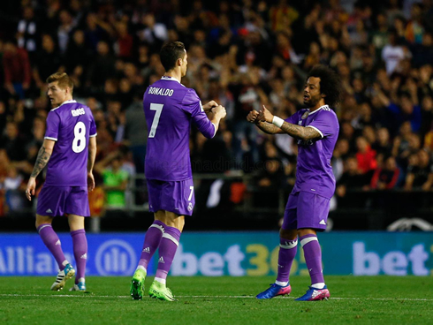 Cristiano Ronaldo and Marcelo celebrate Real Madrid goal in Valencia