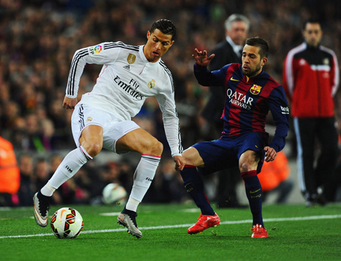 Cristiano Ronaldo backheel trick against Jordi Alba, in Barcelona 2-1 Real Madrid