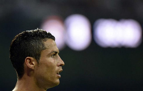 Cristiano Ronaldo profile look, in 2013-2014