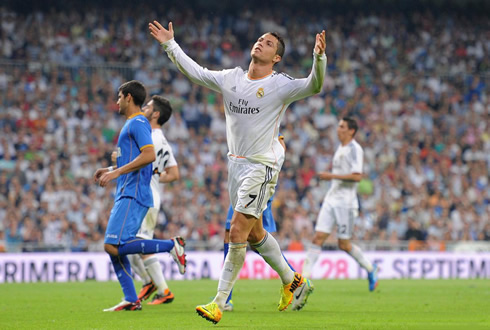 Cristiano Ronaldo desperation after his shot hit the woodmark, in Real Madrid vs Getafe, for La Liga 2013-2014