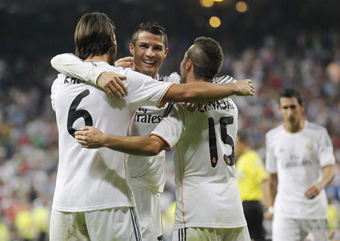 Cristiano Ronaldo hugging Sami Khedira and Carvajal, in Real Madrid 2013-2014