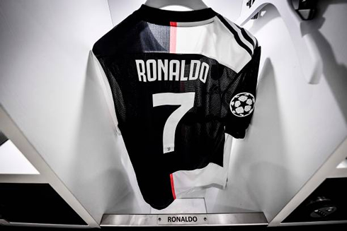Cristiano Ronaldo shirt in Juventus locker room, at the Allianz Arena