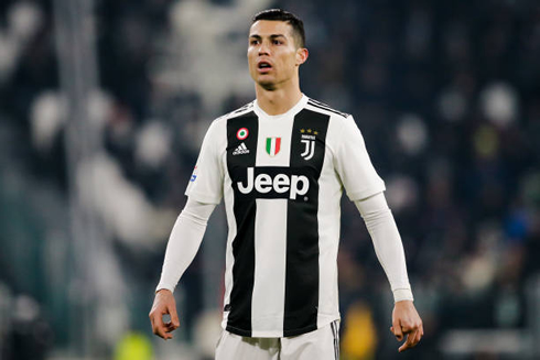 Cristiano Ronaldo wearing a Juventus shirt in December of 2018