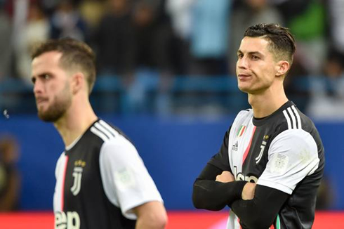 Cristiano Ronaldo visibly upset with Juventus