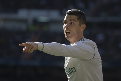 Cristiano Ronaldo pointing forward in the last El Clasico of 2017