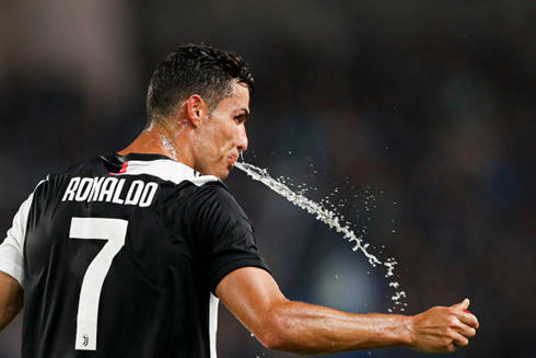 Cristiano Ronaldo spits out water