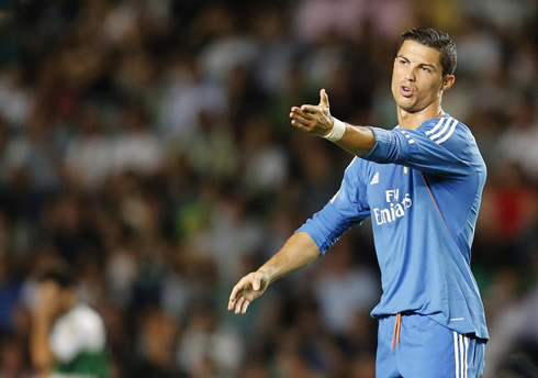 Cristiano Ronaldo shows his unhappiness for a teammate decision, in Elche 1-2 Real Madrid
