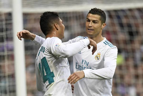 Cristiano Ronaldo and Casemiro in Real Madrid in 2017