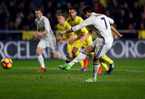 Cristiano Ronaldo scores from the penalty-kick mark