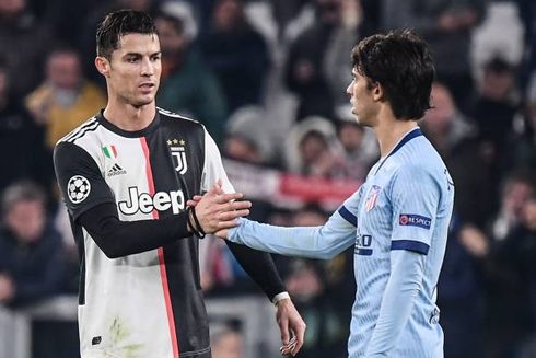 Cristiano Ronaldo and João Félix in a Champions League game