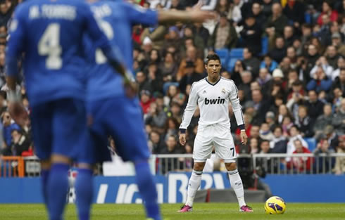 Cristiano Ronaldo on his trademark free-kick stance, during the game between Real Madrid and Getafe, for the Spanish League 2012-2013
