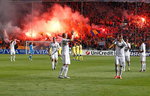 Real Madrid players applauding the crowd in a terrific 'ultras' and hooligans atmosphere in Cyprus, in 2012