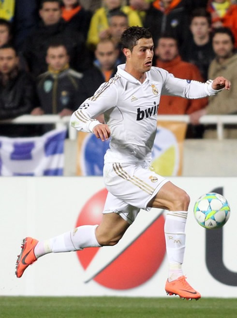 Cristiano Ronaldo wearing the new red Nike Mercurial Vapor 8 boots/cleats, in the UEFA Champions League 2012