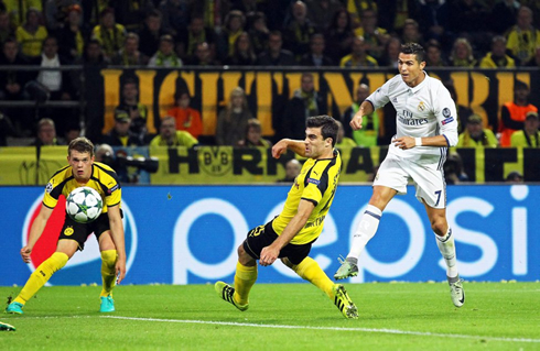 Cristiano Ronaldo strike in Borussia Dortmund 2-2 Real Madrid, for the UEFA Champions League in 2016-17