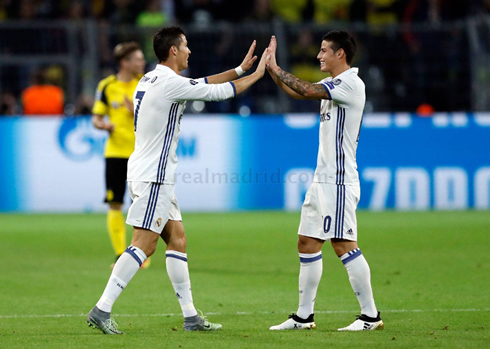 Cristiano Ronaldo celebrating Real Madrid goal with James Rodríguez