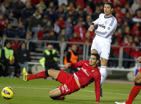 Cristiano Ronaldo powerful strike in Mallorca, as he scores the first goal of the night for Real Madrid, in La Liga 2012-2013