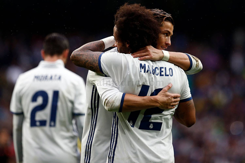 Cristiano Ronaldo hugs Marcelo to congratulate him for the winning goal against Valencia