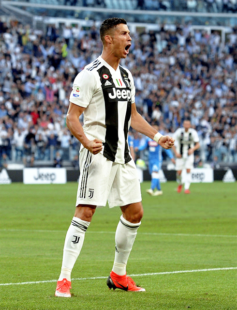 Cristiano Ronaldo celebrates Juventus goal in 2018