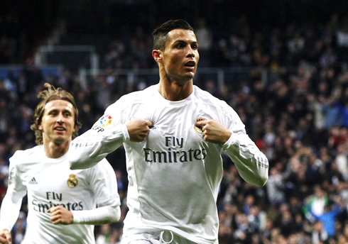 Cristiano Ronaldo pointing to himself after scoring for Real Madrid