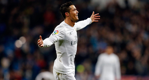 Cristiano Ronaldo runs around the pitch happy for scoring