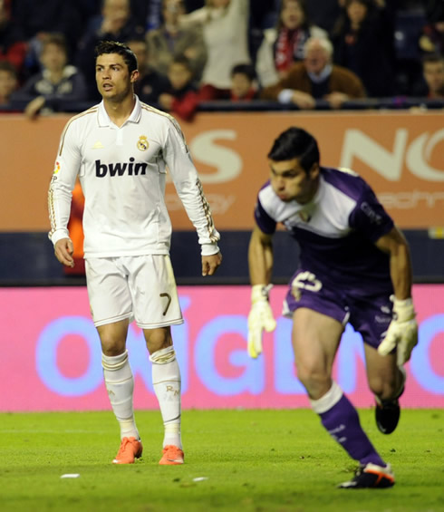 Cristiano Ronaldo looking away as Real Madrid got close to score