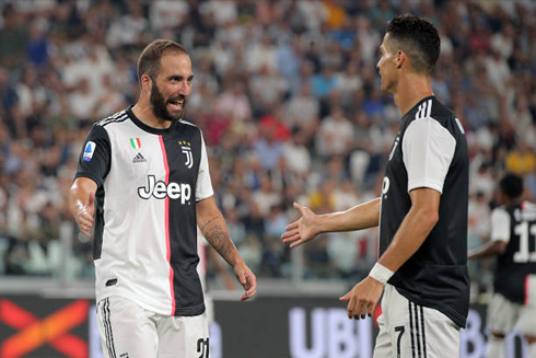 Cristiano Ronaldo and Higuaín in Juventus in 2019