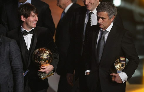 Lionel Messi teasing and provoking José Mourinho with a smile, at the FIFA awards ceremony gala