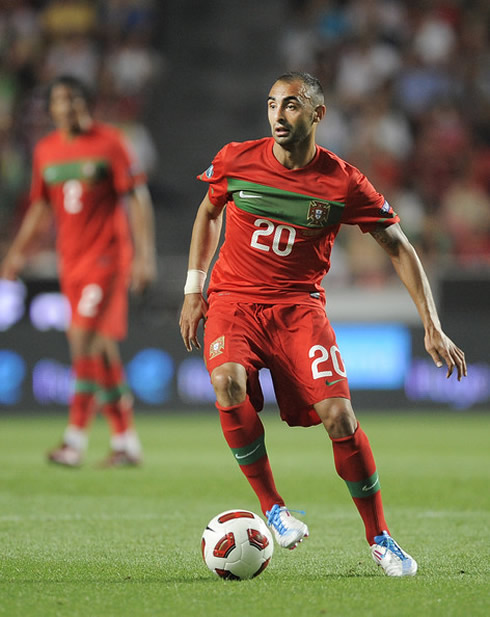 Carlos Martins playing for Portugal