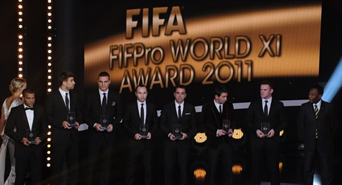 Daniel Alves, Piqué, Vidic, Iniesta, Xavi, Messi Rooney and Pelé at FIFA FIFpro World XI award 2011-2012 (Best eleven/line-up of the year)