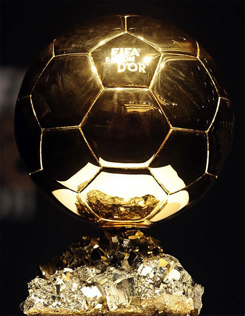 FIFA Balon d'Or 2011-2012 trophy