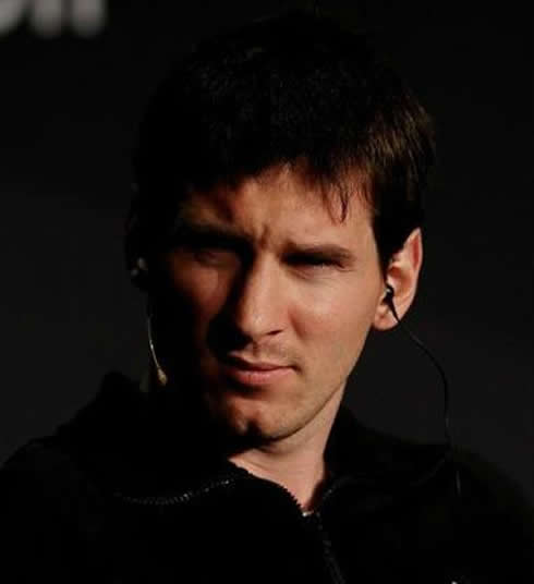 Lionel Messi looking serious at the FIFA Balon d'Or 2011-2012 interview