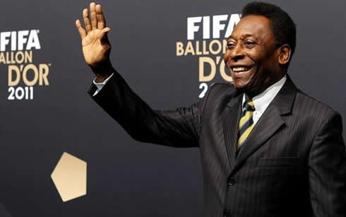 The King Pelé saluting at FIFA Balon d'Or 2011-2012 gala and ceremony