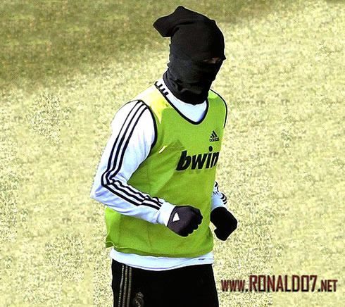 Cristiano Ronaldo: Ninja Style in Real Madrid training, February/Winter 2012