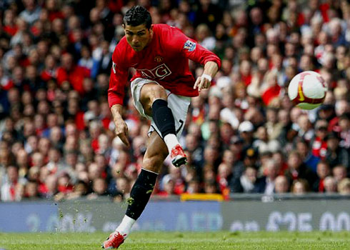 Cristiano Ronaldo taking a free-kick for Manchester United