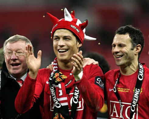 Cristiano Ronaldo with Sir Alex Ferguson and Ryan Giggs, in the English Premier League celebrations for Manchester United