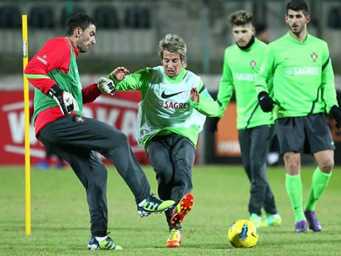 Rui Patrício, Fábio Coentrão, Miguel Veloso and Sérgio Oliveira, in a Portugal training session in 2012