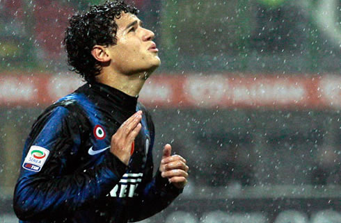 Philippe Coutinho looking like Alexandre Pato, in Inter Milan