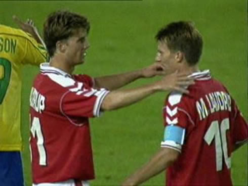 Michael Laudrup and Brian Laudrup playing together for Denmark against Brazil