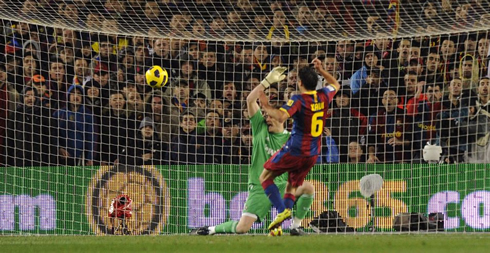 Xavi Hernandez goal in Barcelona 5-0 against Real Madrid, in 2010-2011