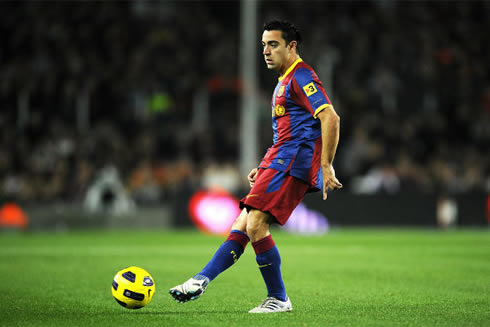 Xavi Hernandez pass technique, Barcelona 2012