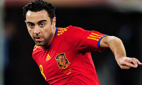 Xavi Hernandez playing for Spain, in 2012