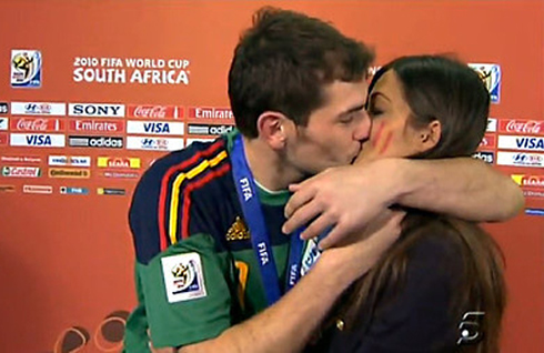 Iker Casillas kissing Sara Carbonero during an interview, after winning the 2010 World Cup for Spain