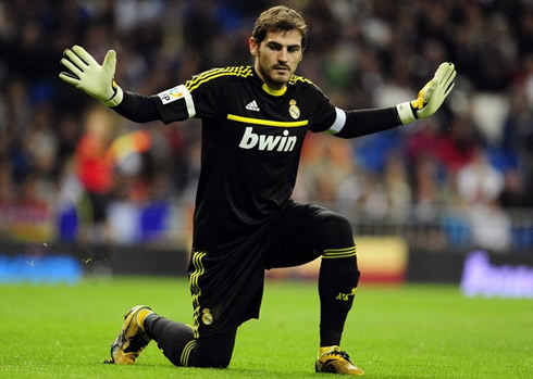 Iker Casillas trademark gesture, saying there is no danger