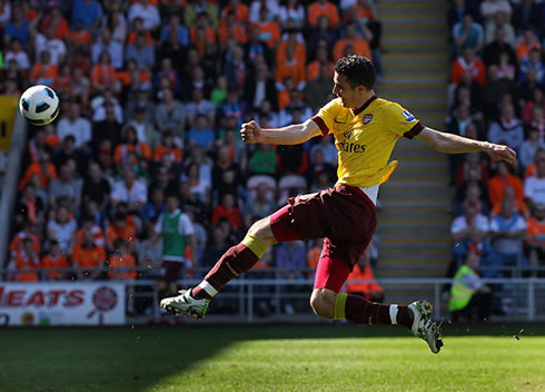Robin van Persie best goal for Arsenal, from a first touch volley against Charlton, in 2006-2007