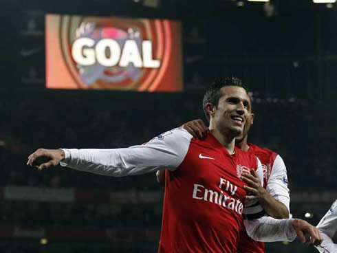 Robin van Persie goal for Arsenal in 2012