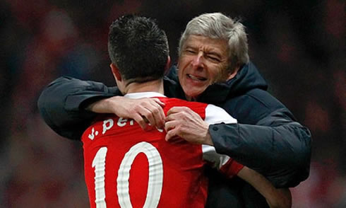 Robin van Persie hugging Arsene Wenger, at Arsenal
