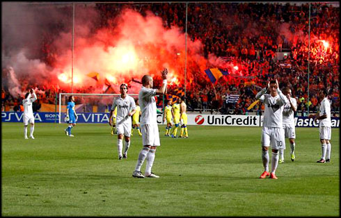 Real Madrid playing in hell, in a terrific atmosphere created by hooligans and ultra fans/supporters on the crowd, in 2012