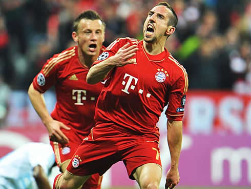 Arjen Robben and Ivica Olic, celebrating goal for Bayern Munich in 2012